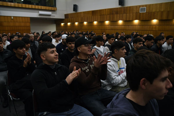 foto_0000001220250603121956_investidura_ed-fisica-2025_03