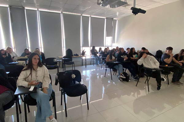 foto_0000001220250930194243_relaciones-sanas_04