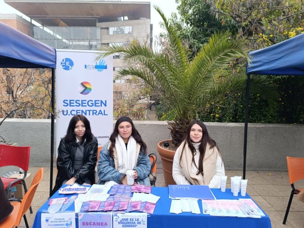 foto_0000001620250829154217_feria_servicios_agosto_2