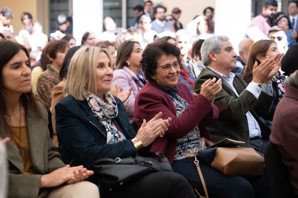 foto_0000003320230905183400_07_Exposicio_n_Maria_Victoria_Peralta_50_an_os