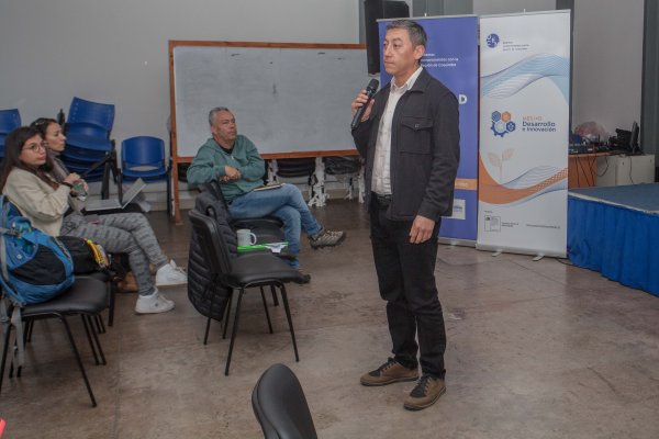 foto_0000005520241004093735_Seminario_Investiga_Ucen_18