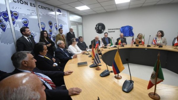 foto_0000005520250502110923_Galeria_de_fotos_-_homenaje_a_Hugo_Llano_2025_11