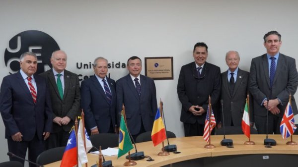 foto_0000006920250502110923_Galeria_de_fotos_-_homenaje_a_Hugo_Llano_2025_1