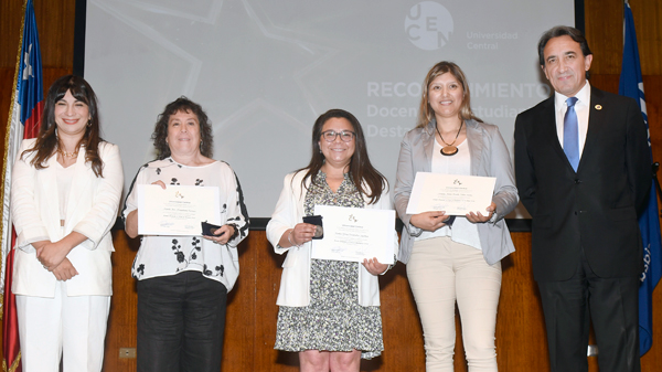foto_0000014520241127104006_04_FEC-PROFESORES