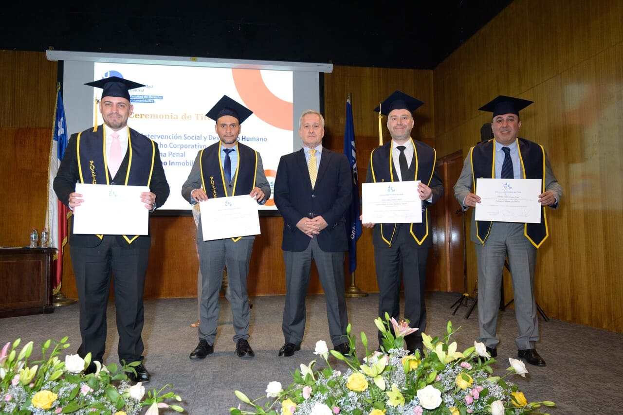 Titulación Magíster Facdeh 10