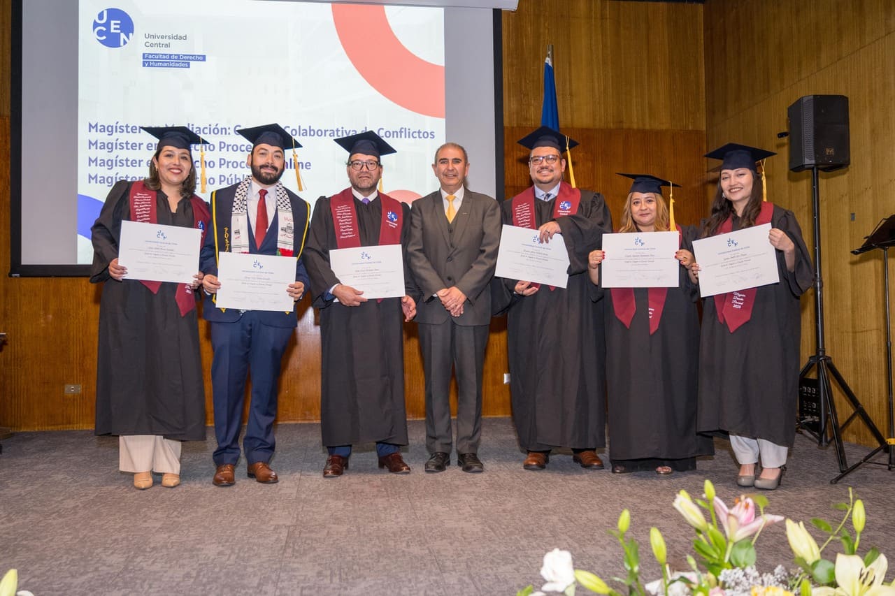 Titulación Magíster Facdeh 12