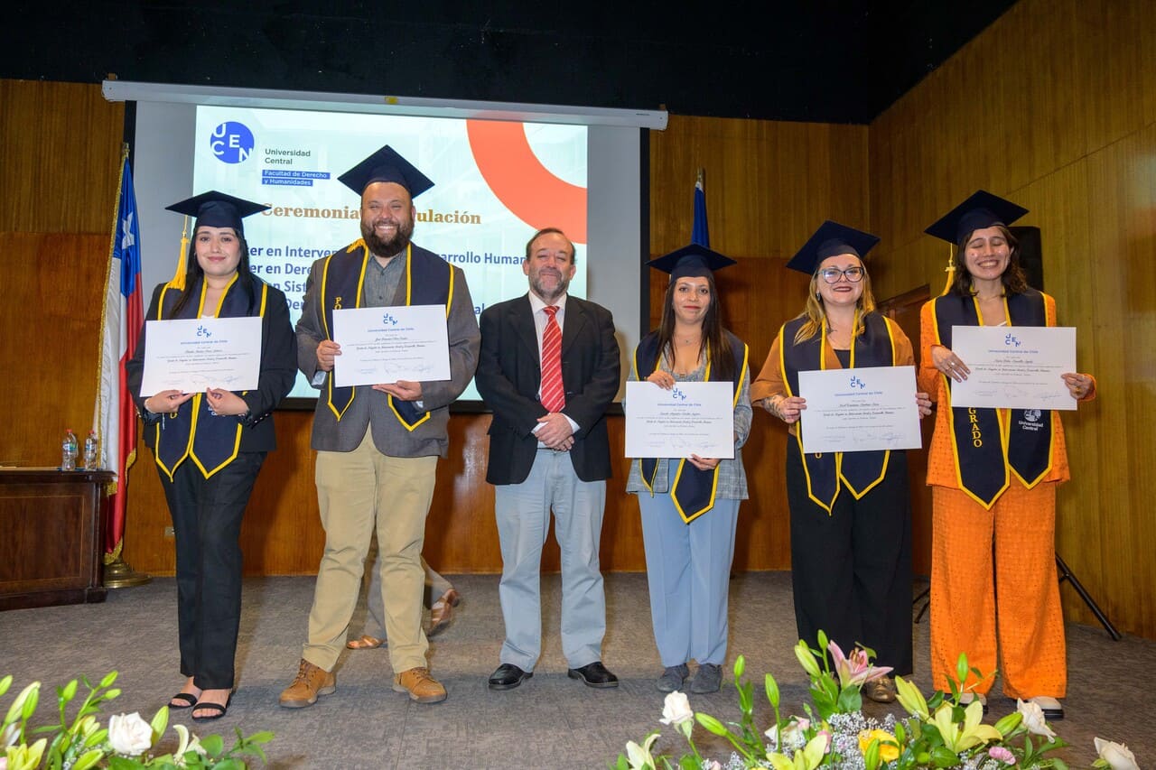 Titulación Magíster Facdeh 3