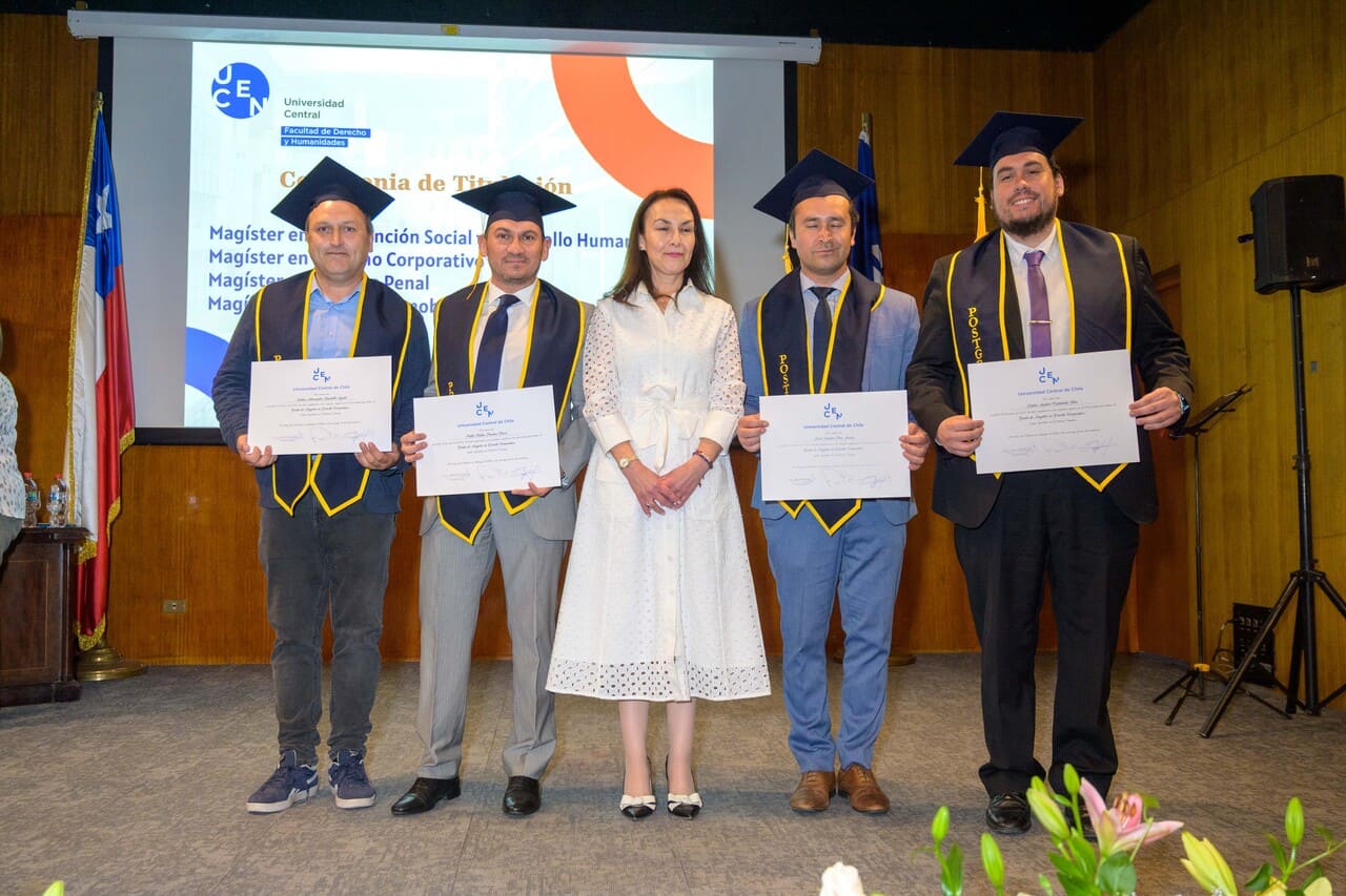 Titulación Magíster Facdeh 5