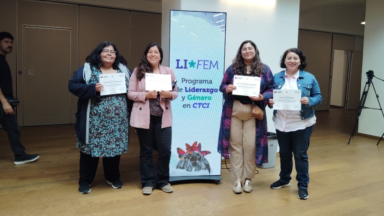 Investigadoras del Instituto de Investigación y Doctorados destacan en Programa de Liderazgo y Género en CTCI del Ministerio de Ciencia