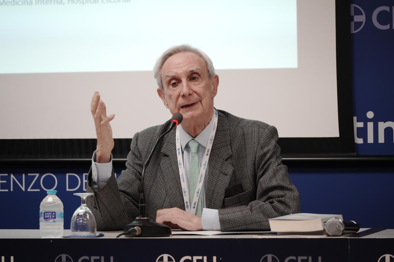 Fernando Lolas llevó la reflexión sobre salud mental de la U. Central a encuentro iberoamericano en Madrid