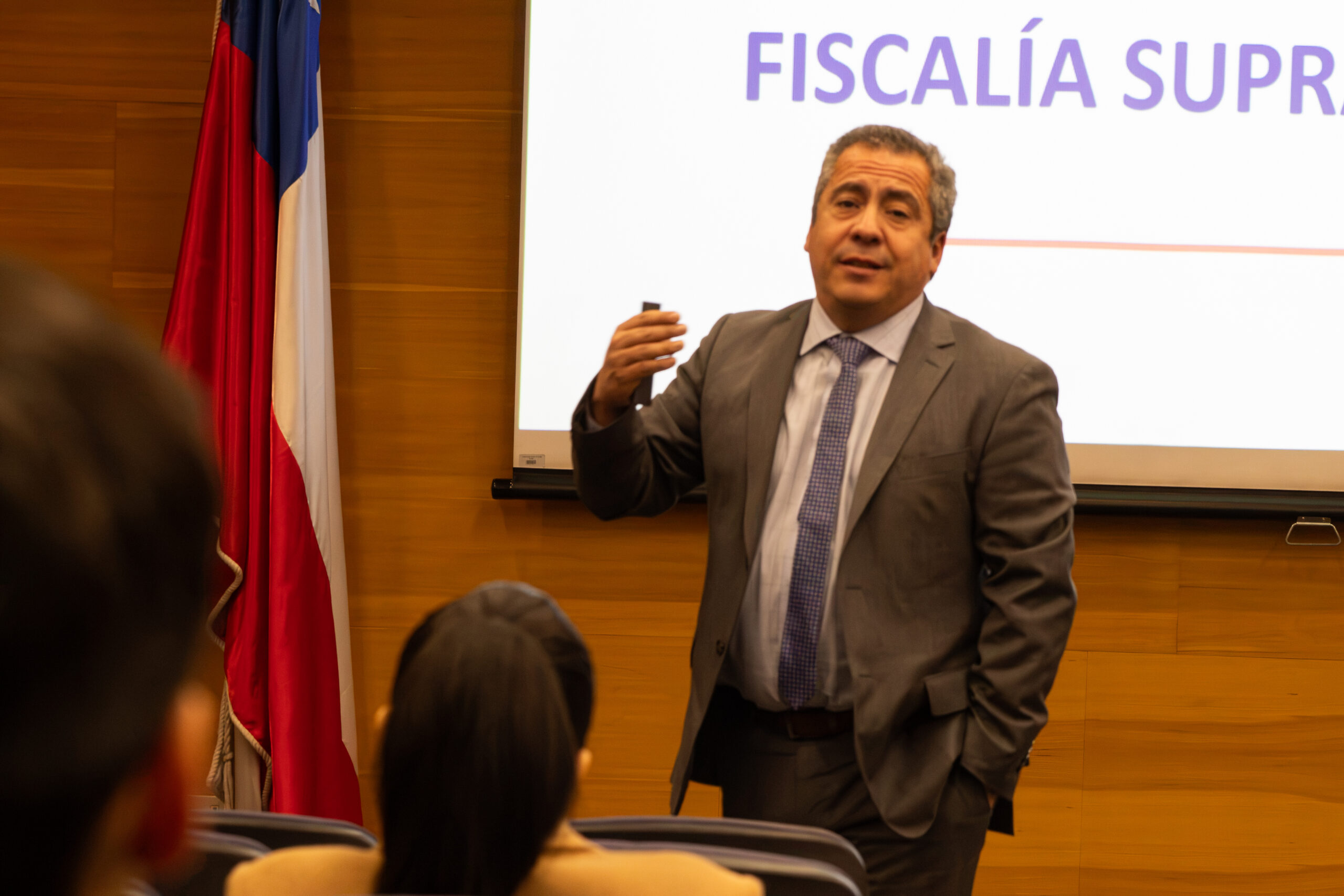 U. Central reunió al Ministerio Público y la academia en encuentro sobre crimen organizado