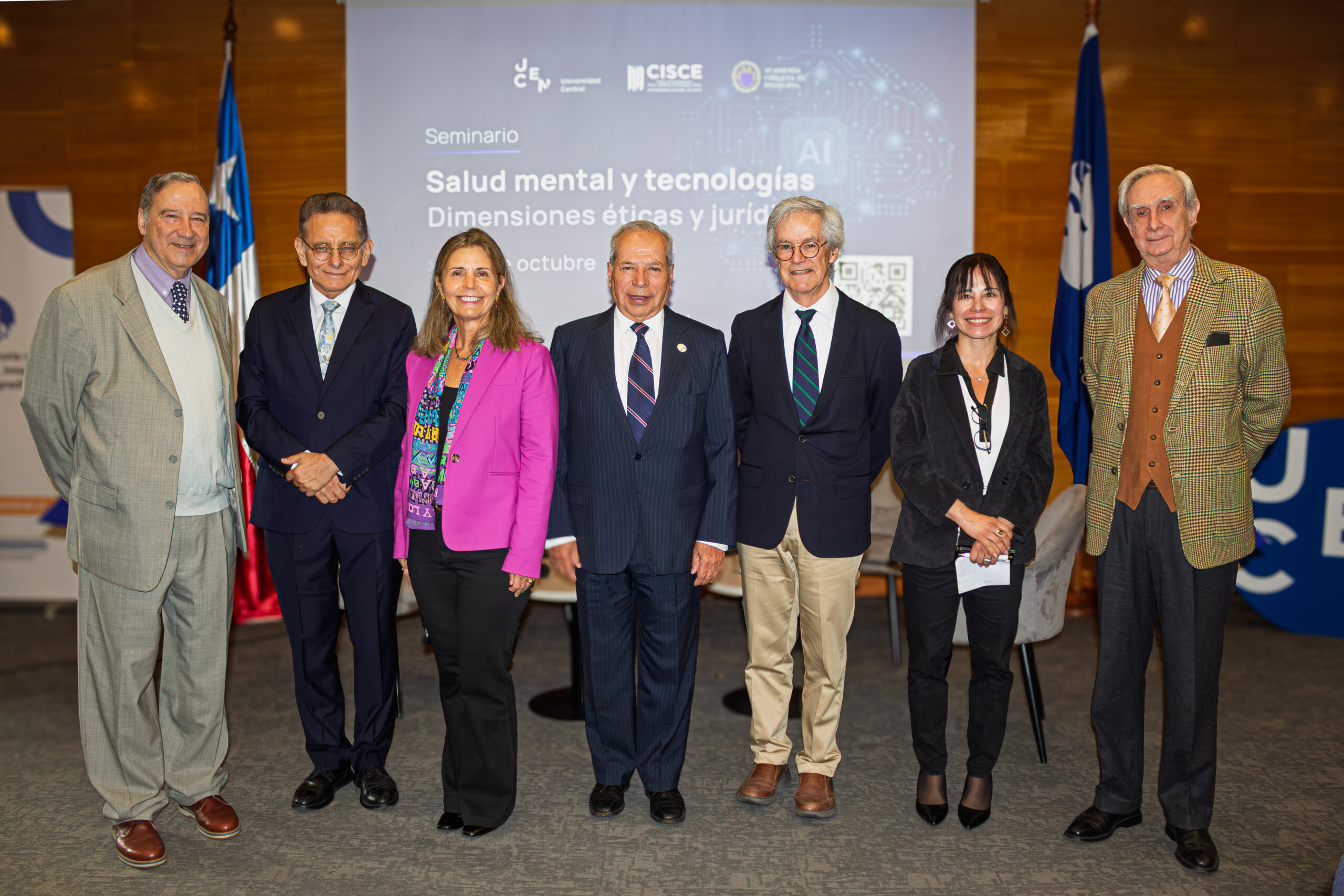 U. central abordó los desafíos éticos y jurídicos de las tecnologías en salud mental