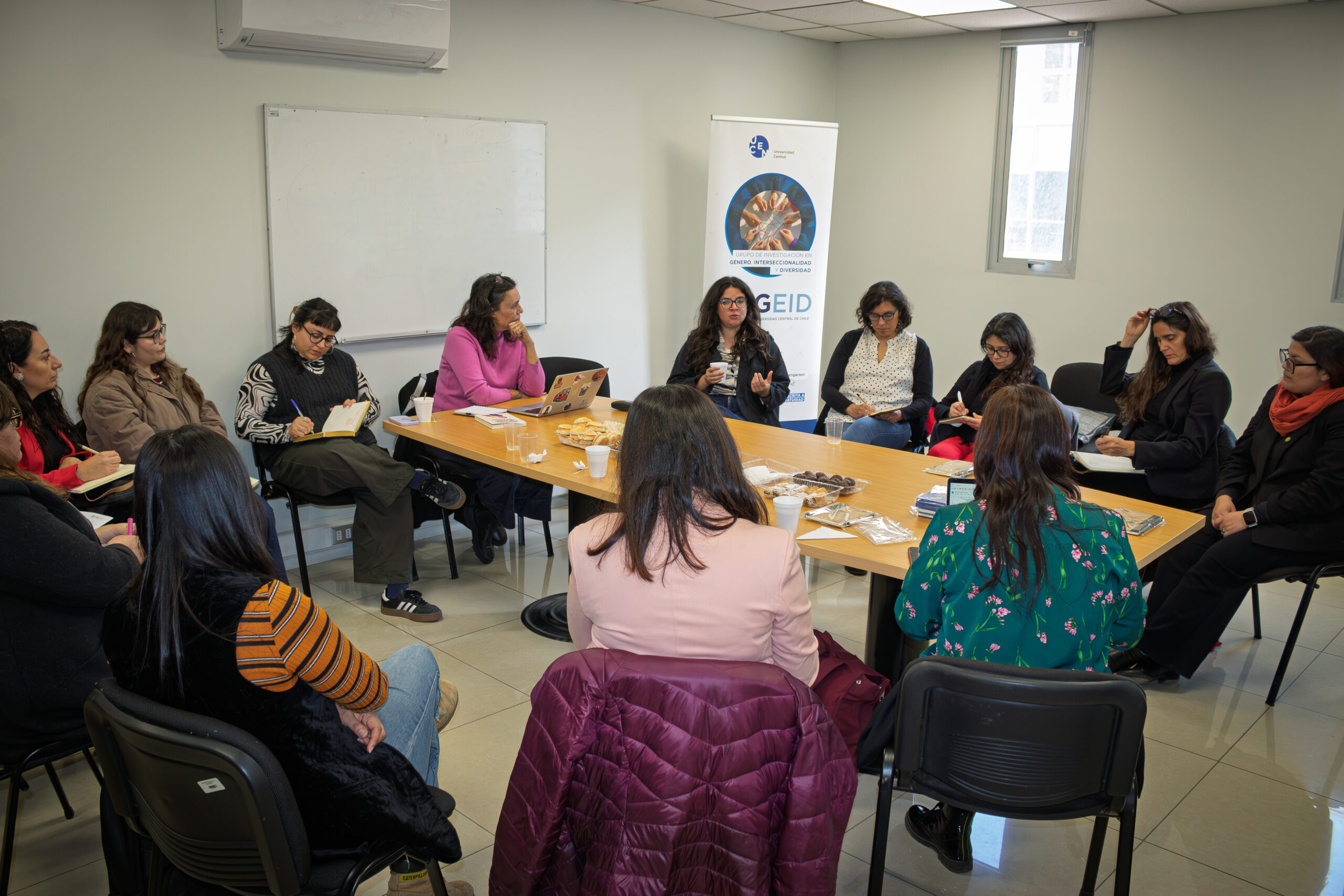 Grupo de investigación GeiD aborda los desafíos de los feminismos frente a las nuevas derechas