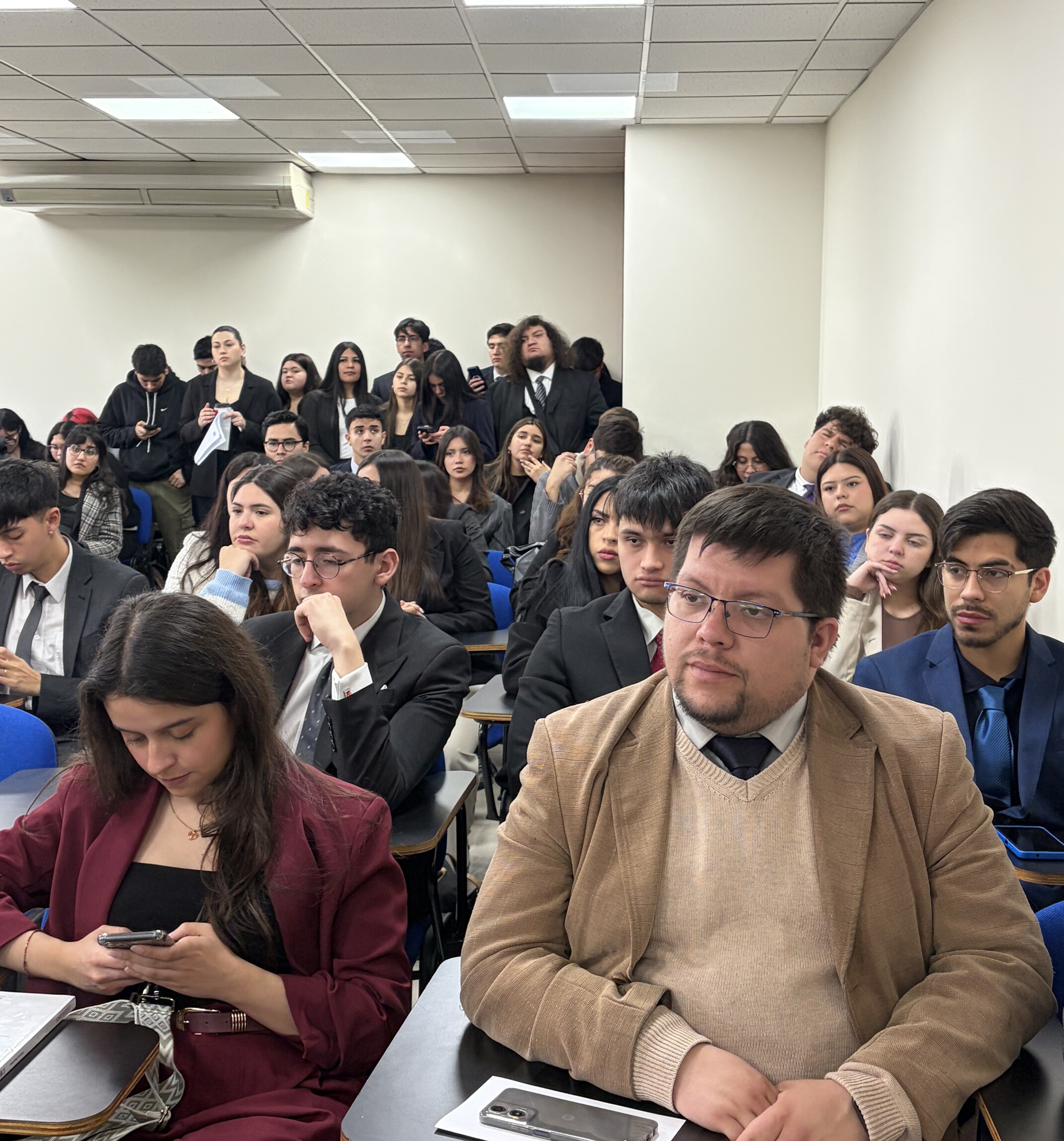 Talep estudiantes